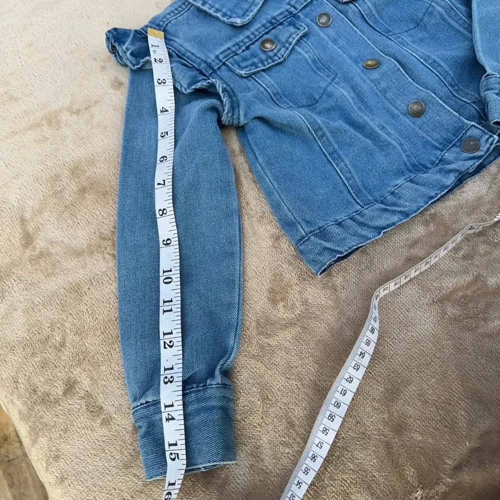Btween Denim Jacket Girls Size 6 Blue Ruffle Shoulder‎ Cutie Jacket Excellent